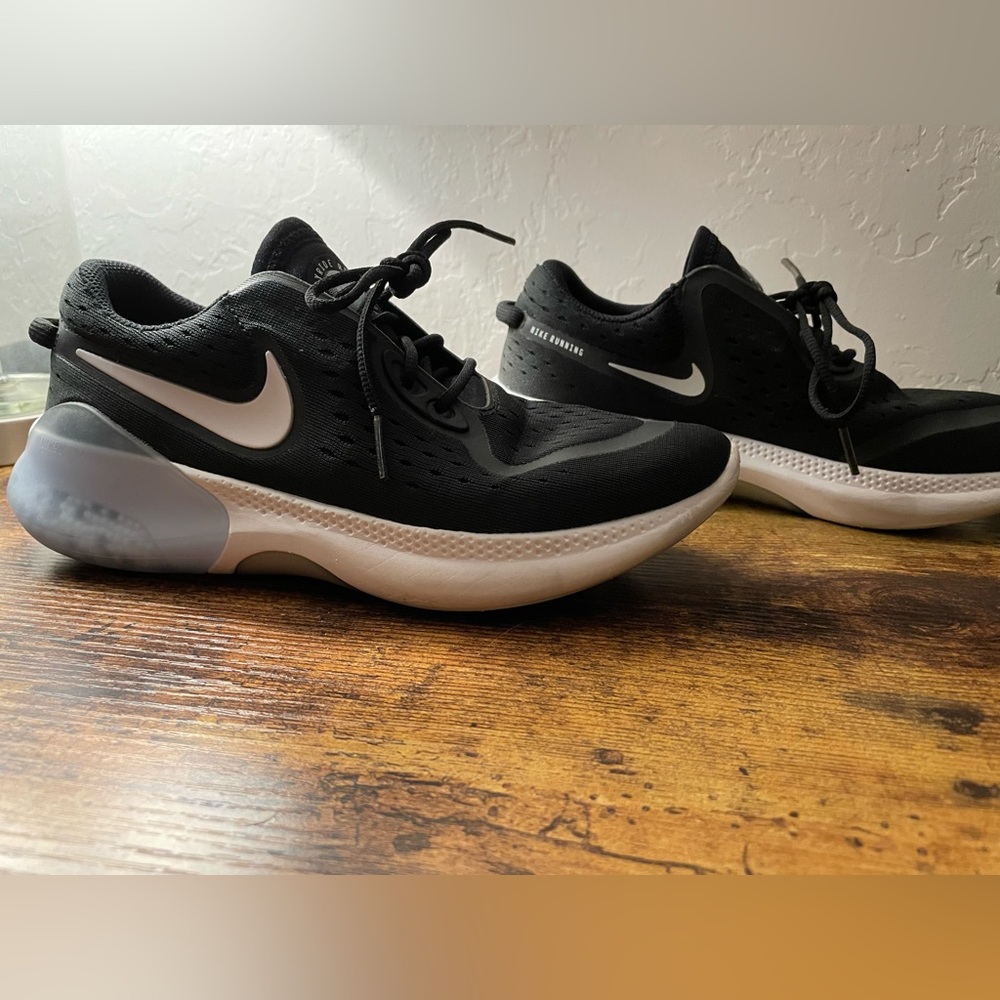 Nike joyride run running shoes basically NEW